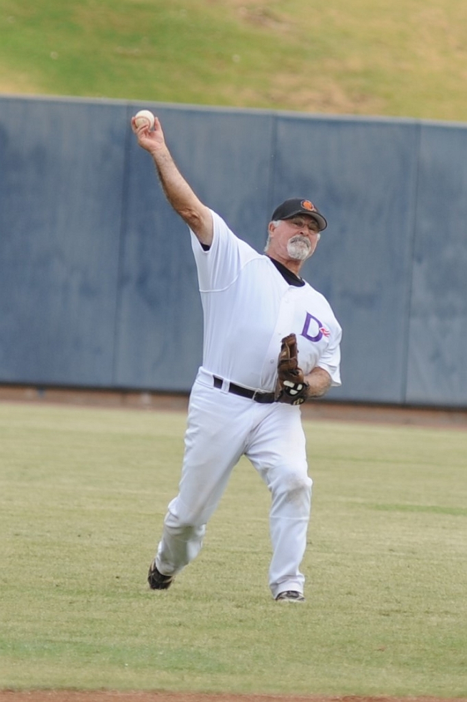 Dragons_2017-10-31 (100).jpg - (c)2010 DeVetter